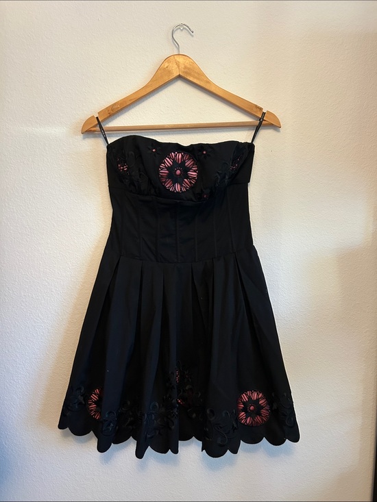 bebe Dresses & Skirts - Black strapless Bebe evening dress